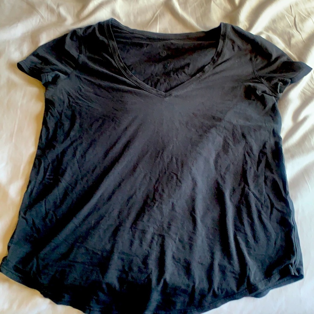 Black Lululemon Love tee